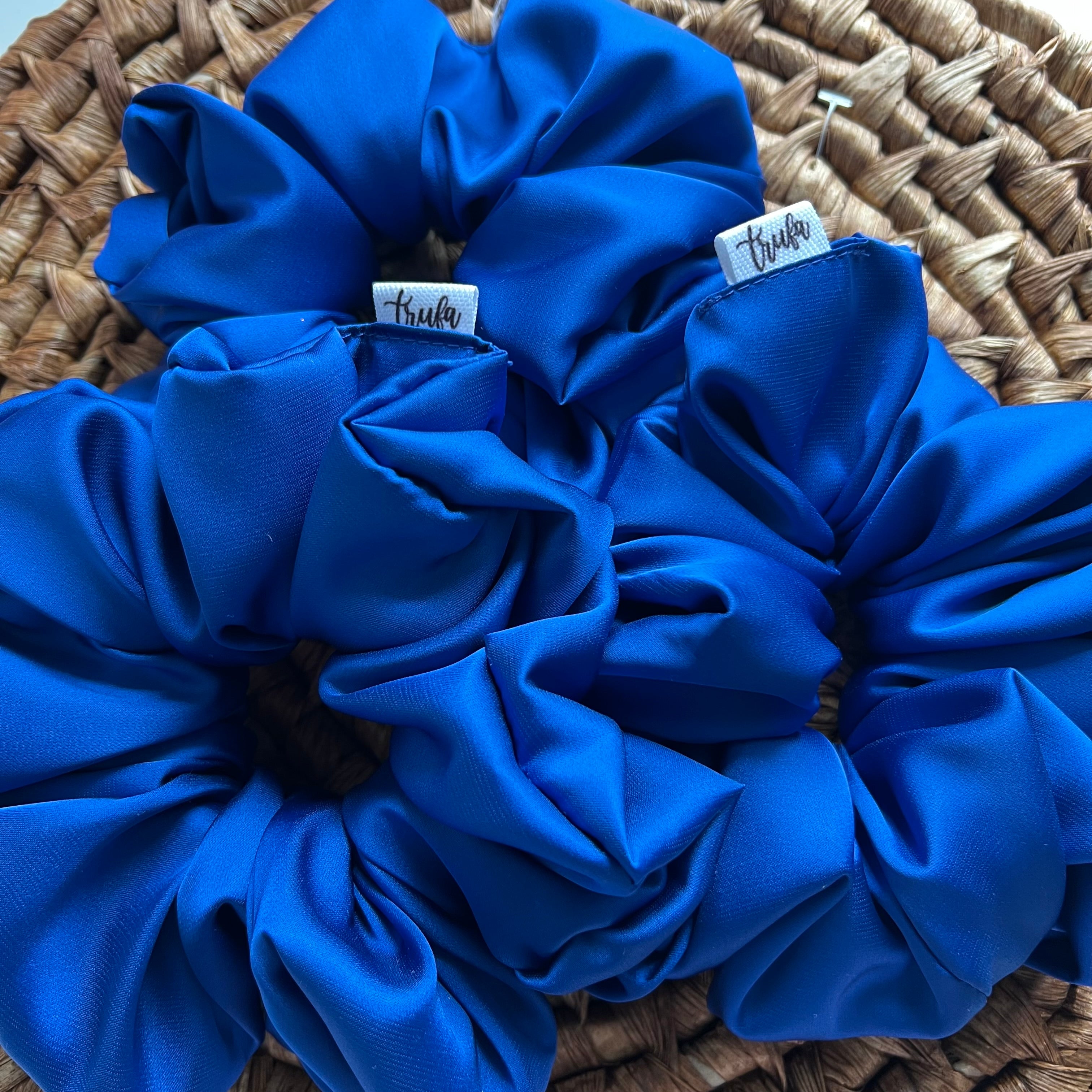 Scrunchie Maxi azul rey