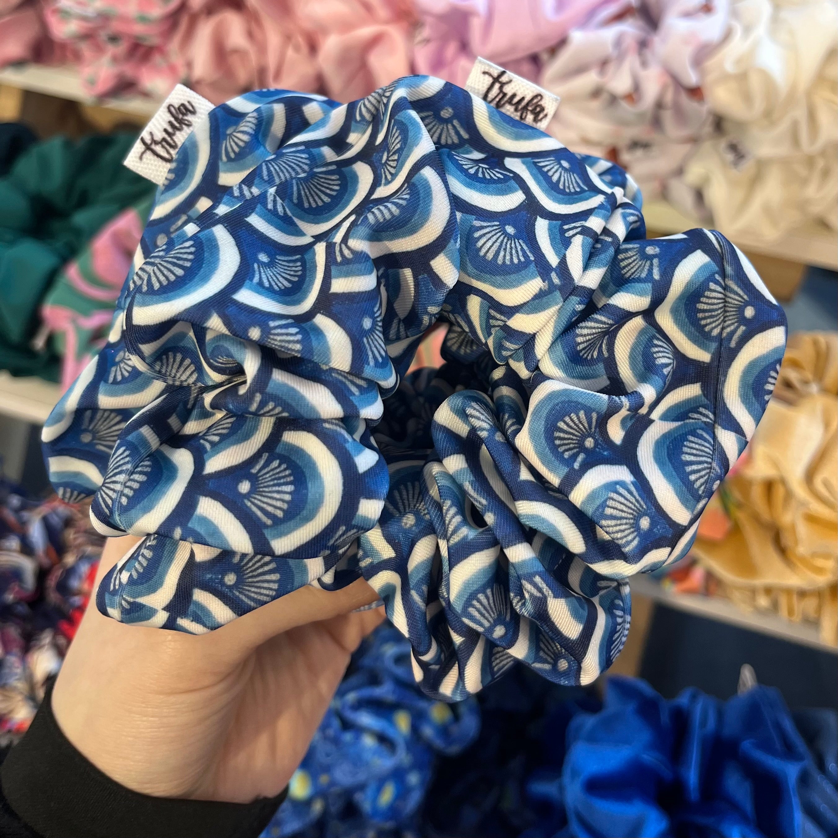 Scrunchie abanicos azul