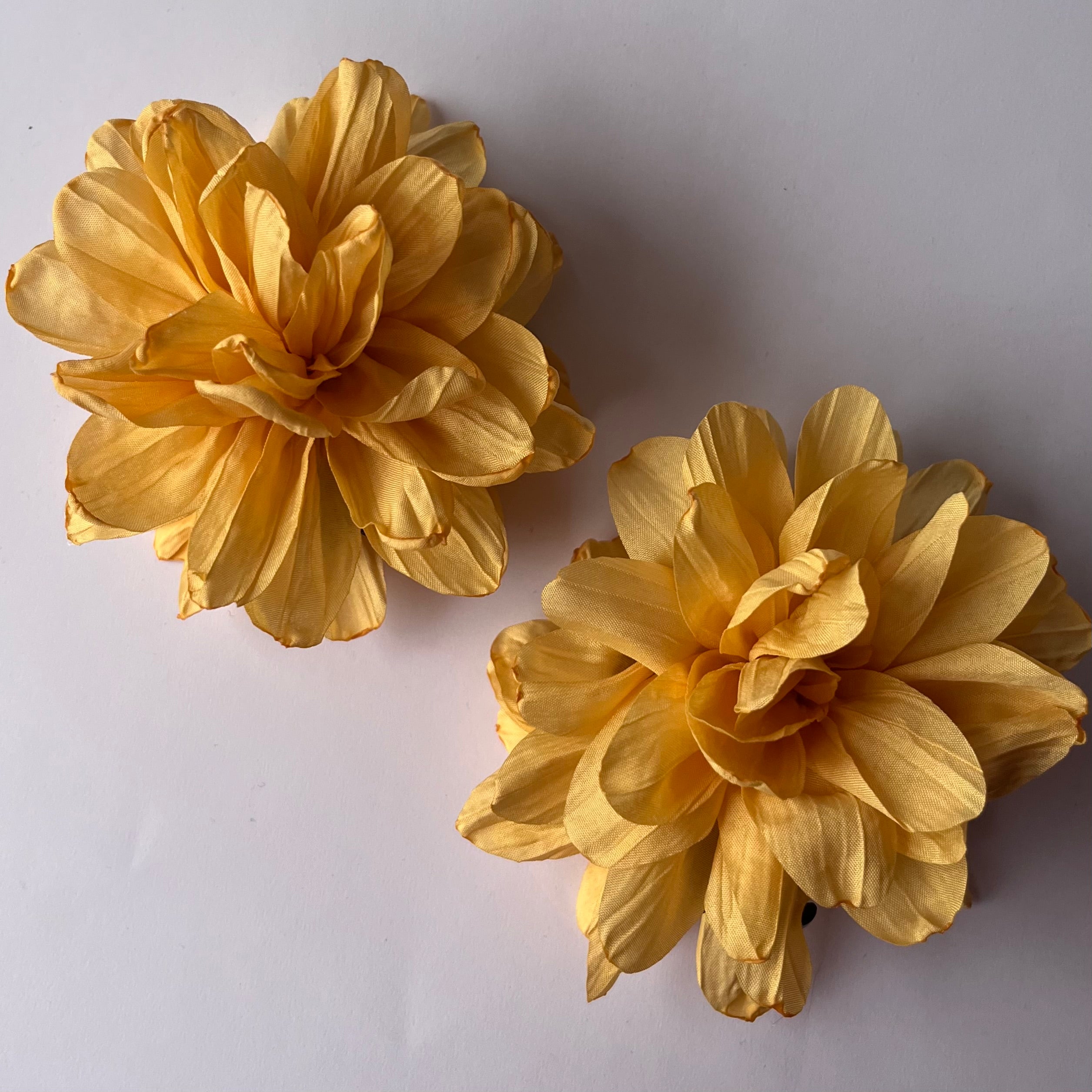 Flor amarilla