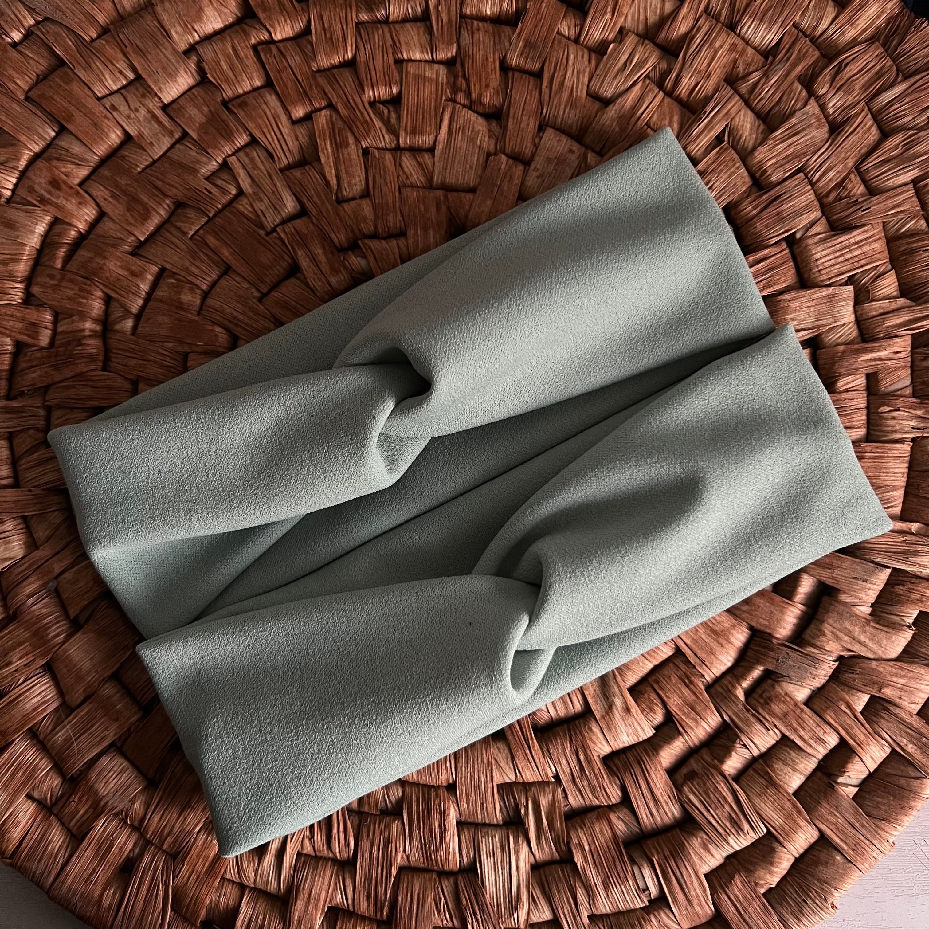 Cintillo verde claro