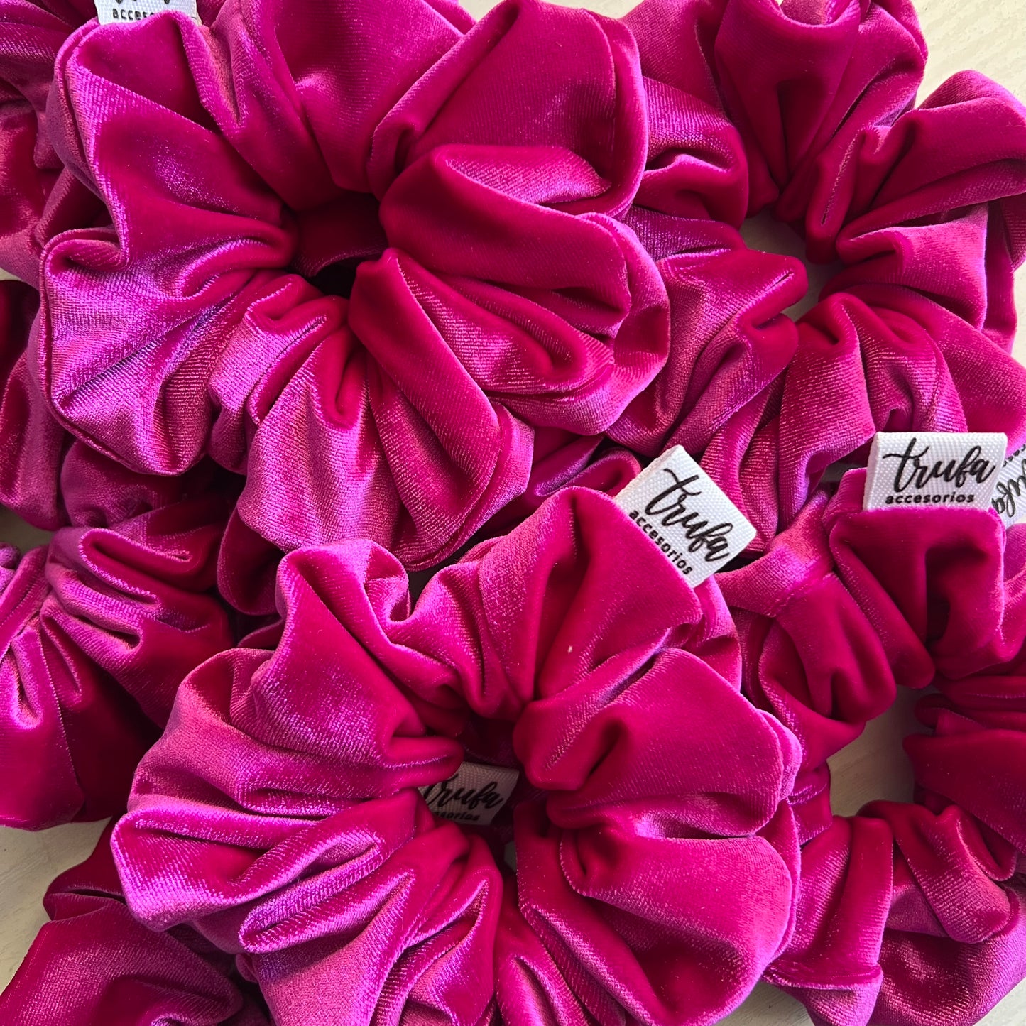 Scrunchie fucsia velvet