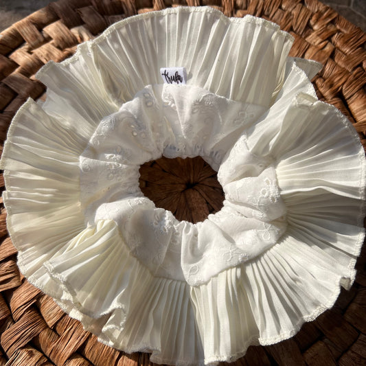 B. Blanca Broderie