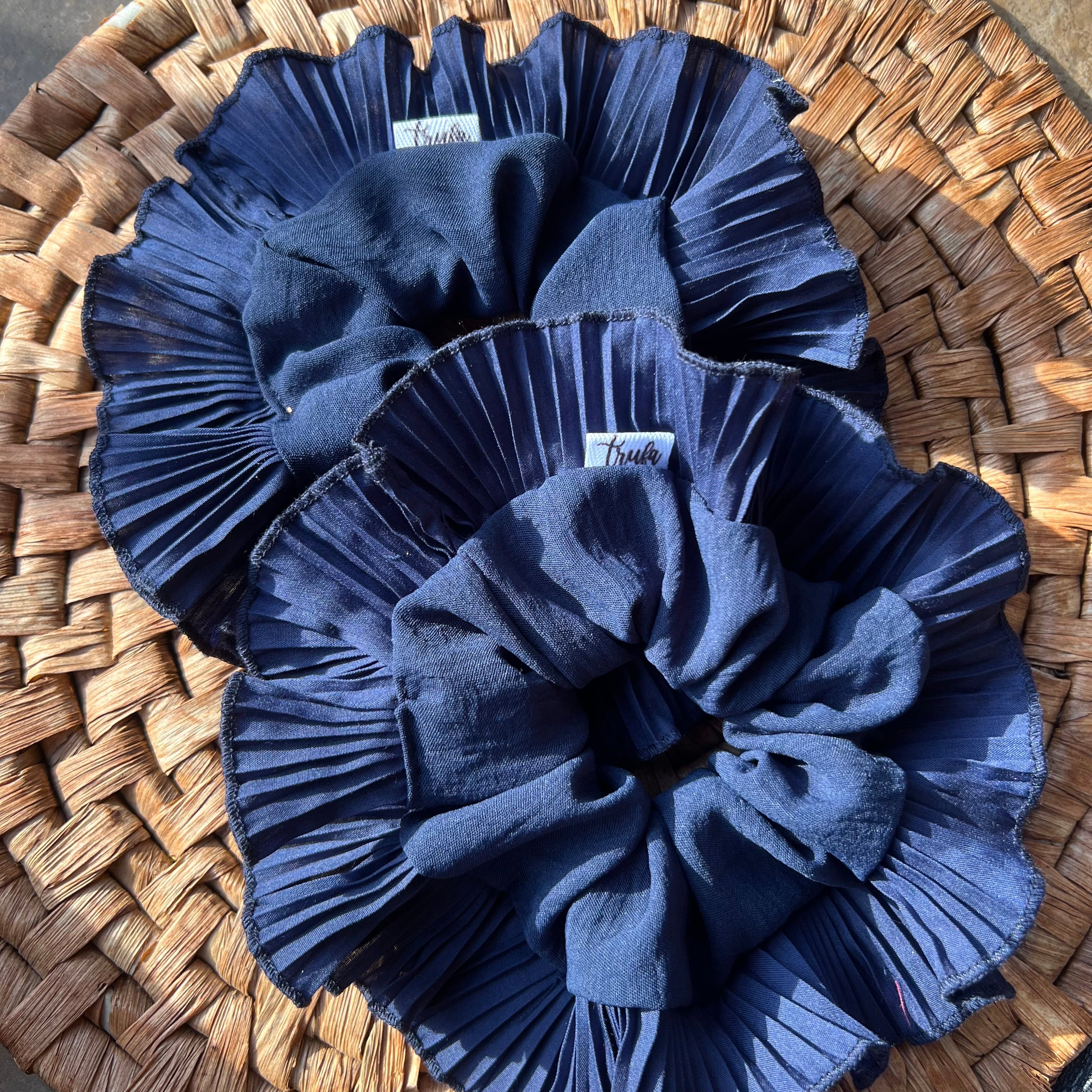 B. Simple azul marino