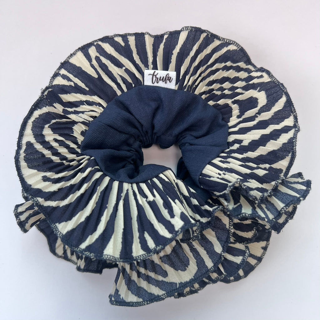 B. Cebra Navy blue
