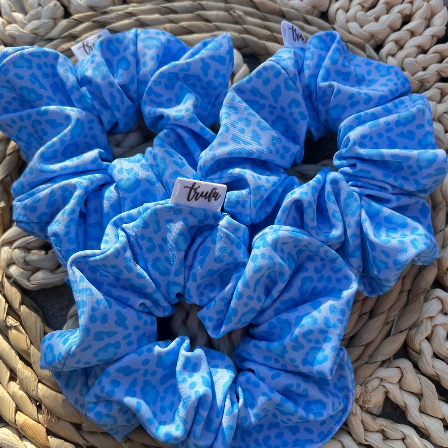 Scrunchie print azul claro