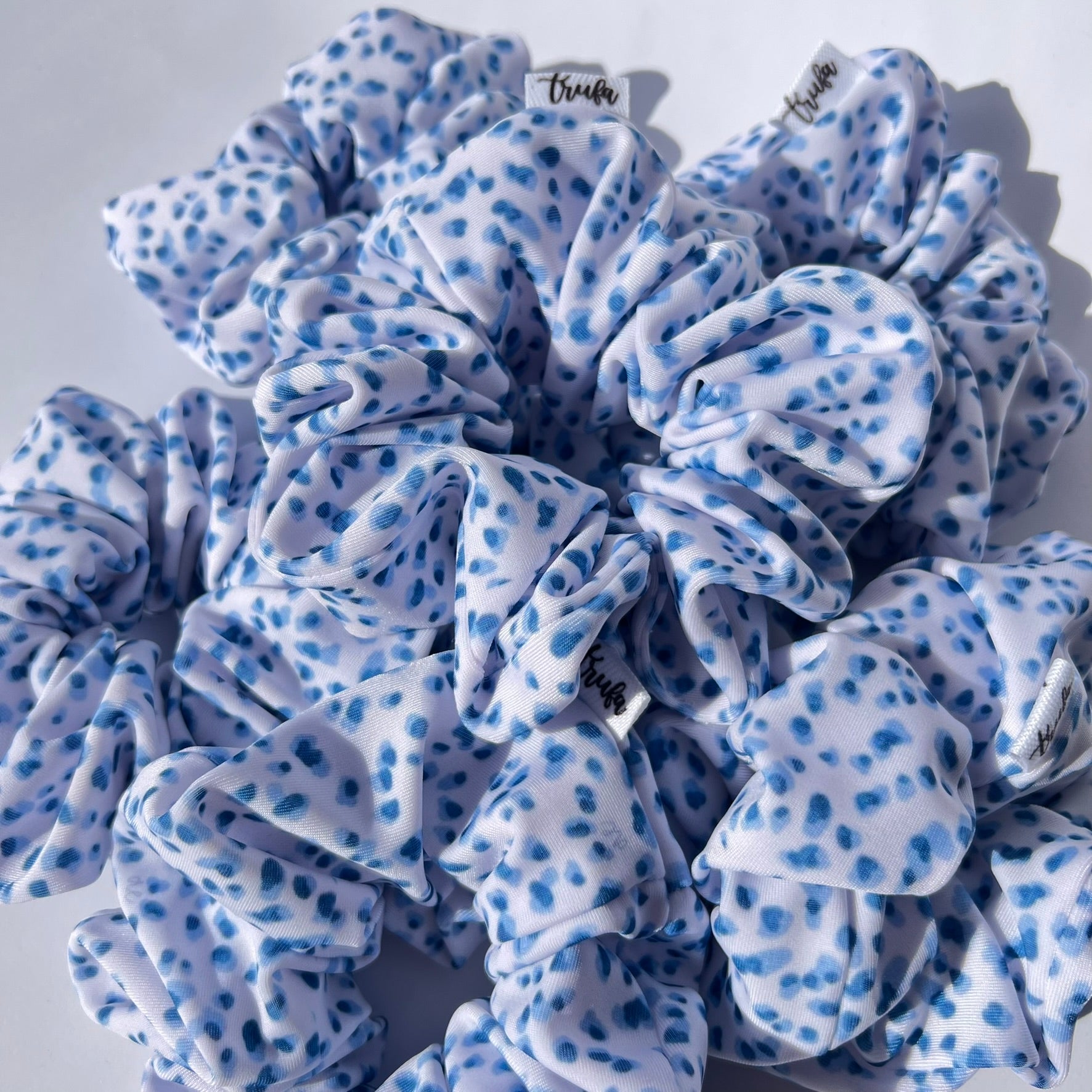 Scrunchie print celeste