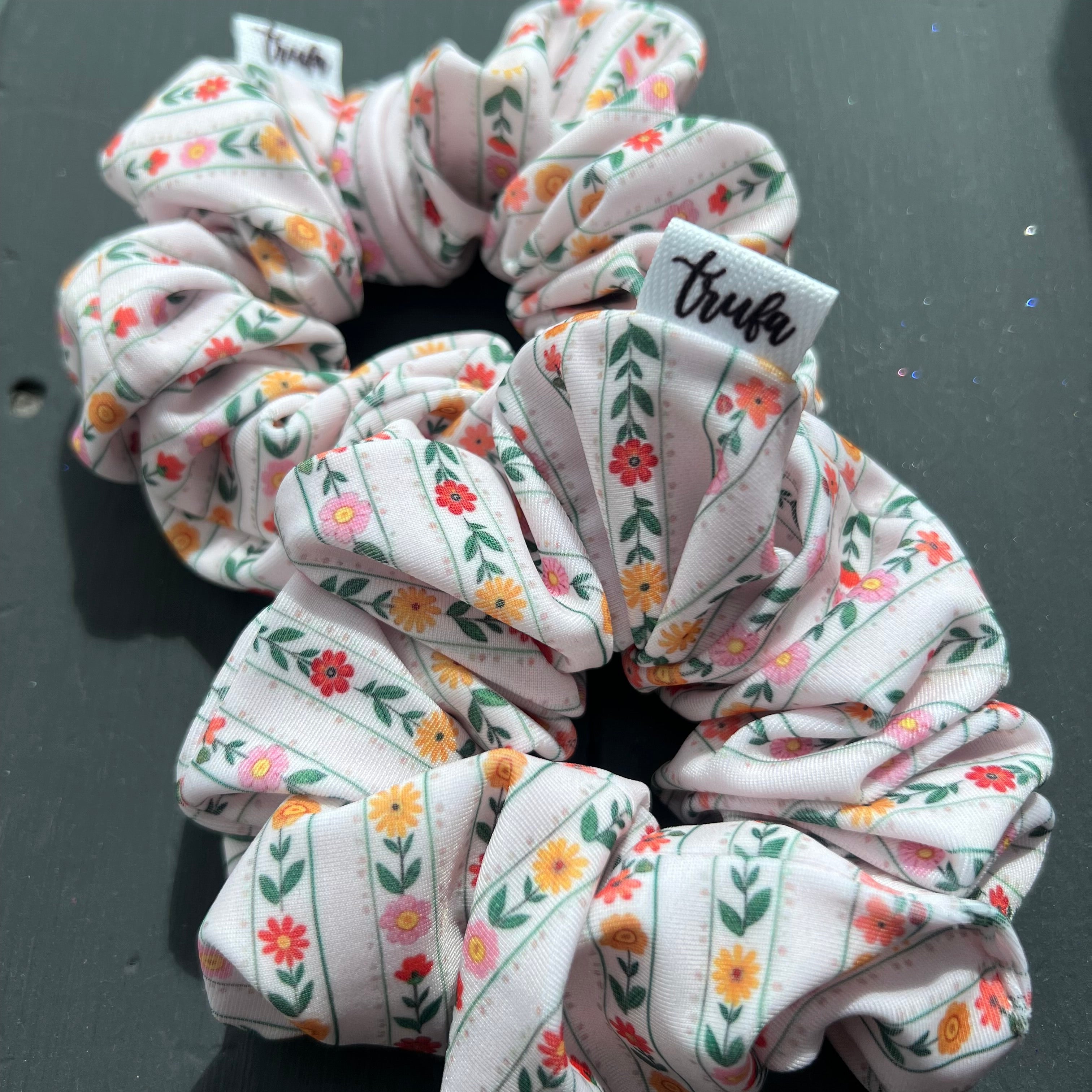 Scrunchie Floral